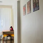 Bauhaus Flat In Amazing Location * بودابست