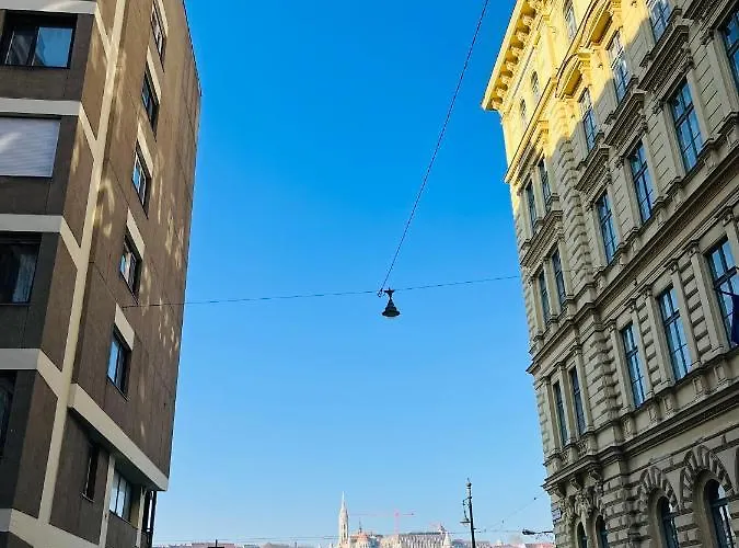 Διαμέρισμα Bauhaus Flat In Amazing Location Βουδαπέστη