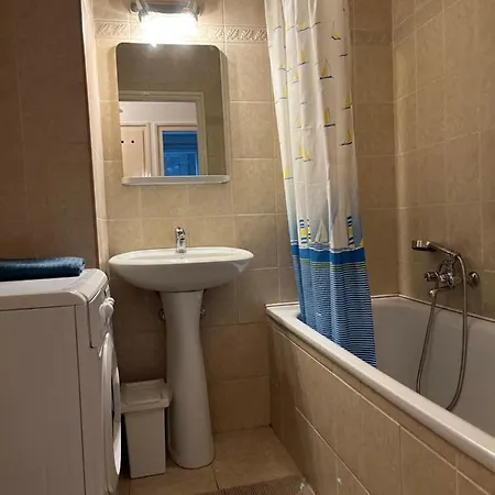 דירה Bauhaus Flat In Amazing Location *